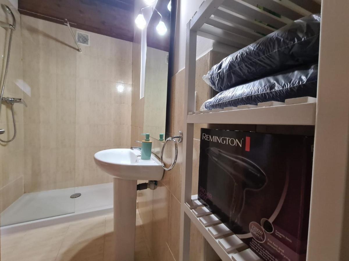 Apartamentos Dos Torres Numenor - Ático abuhardillado de madera Saragoça Exterior foto
