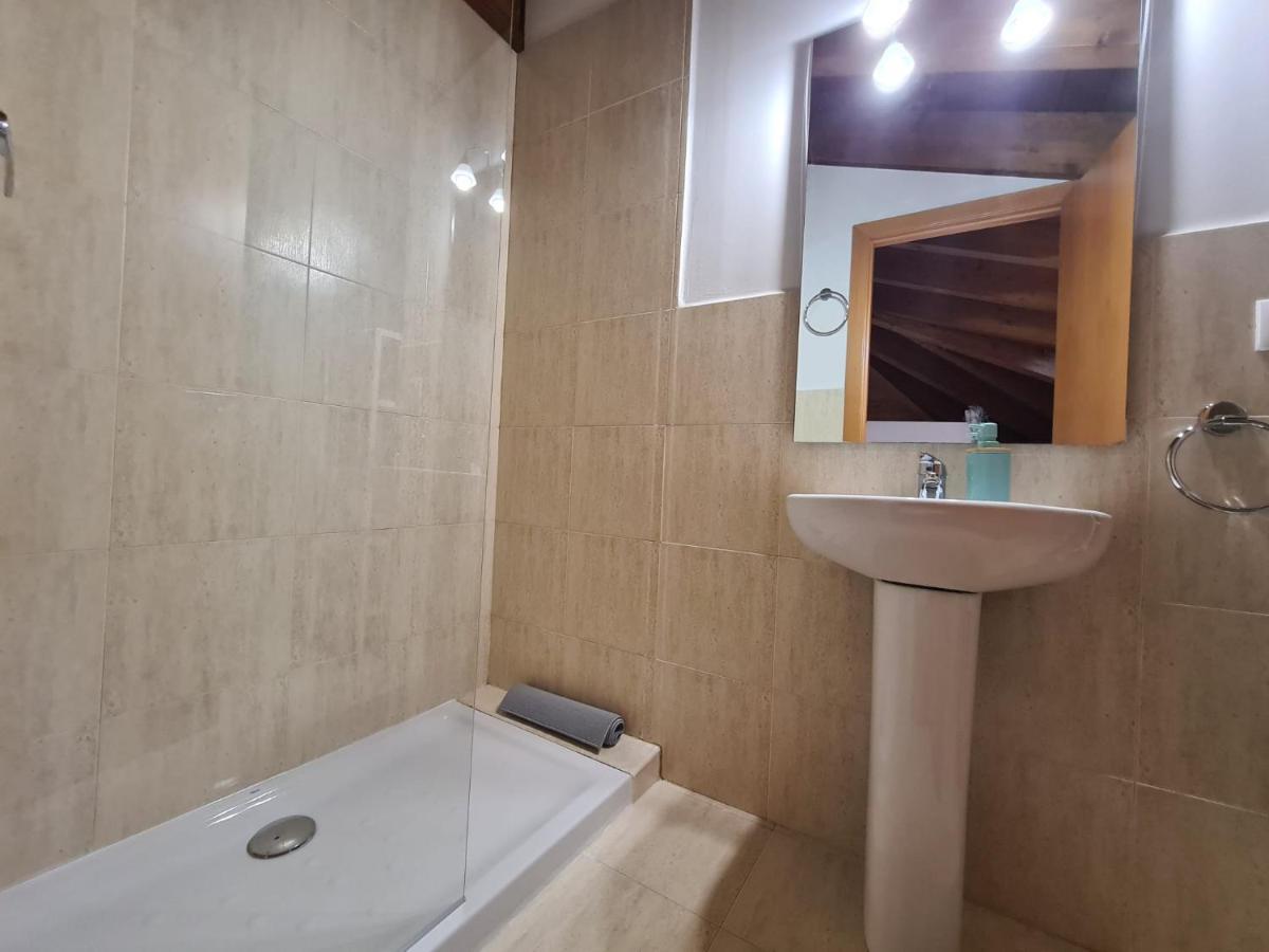 Apartamentos Dos Torres Numenor - Ático abuhardillado de madera Saragoça Exterior foto